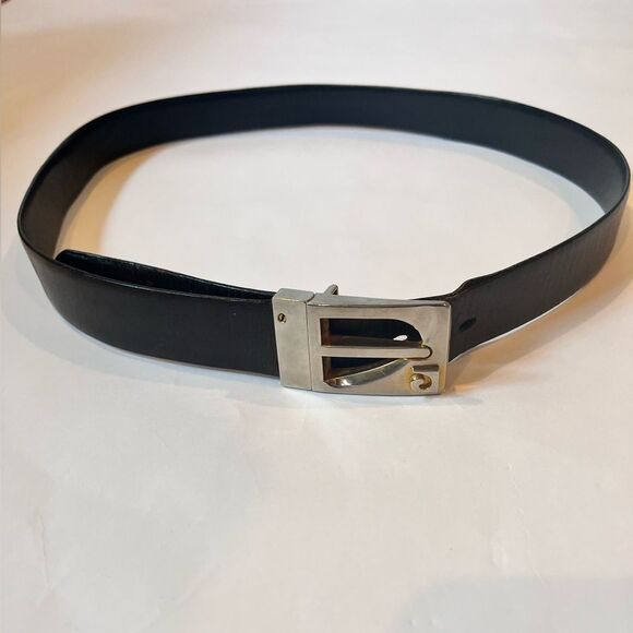 Vtg Pierre Cardin Reversible Black Brown Leather Belt w/ Monogram Buckle 33.5-37 - Picture 2 of 5